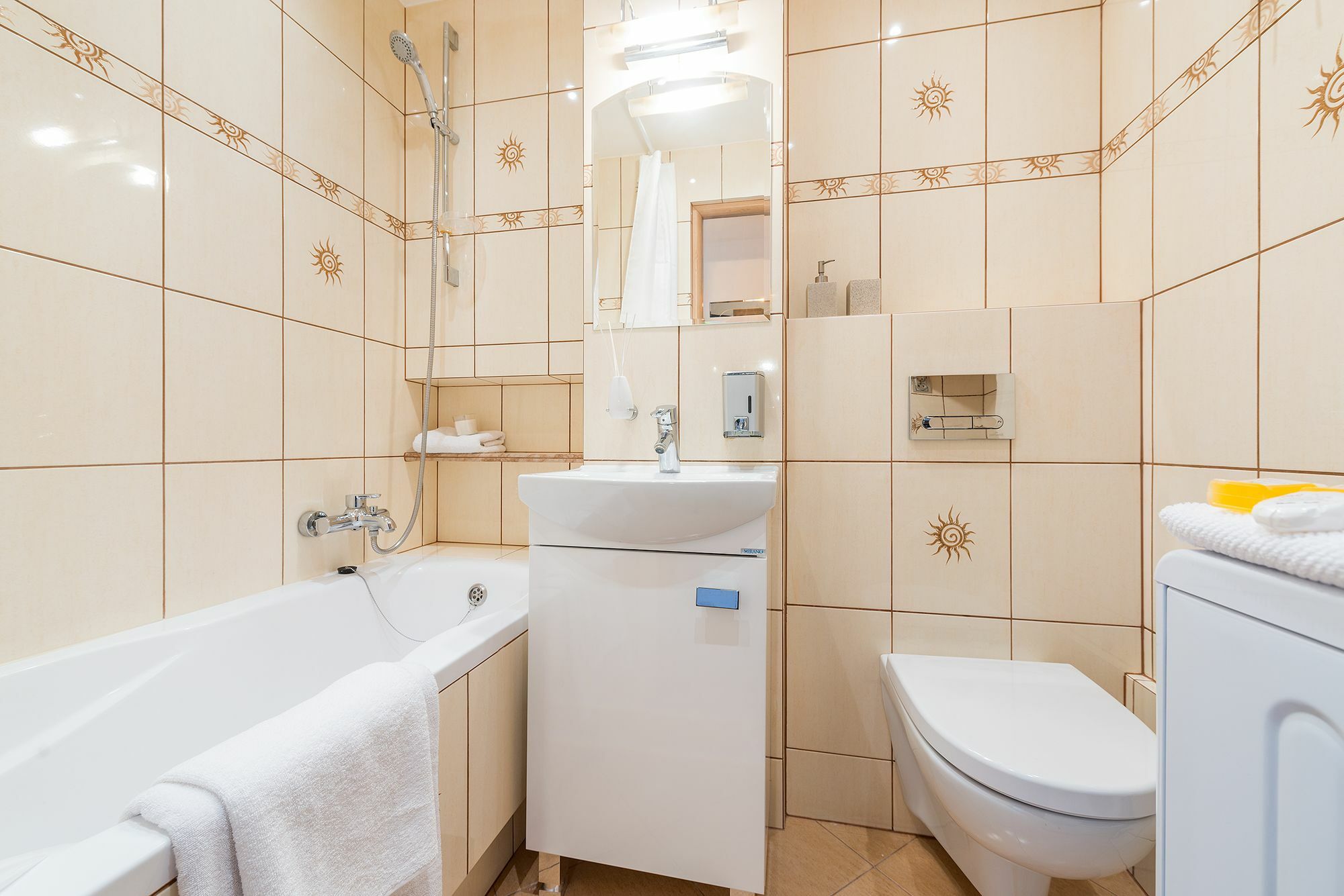 Shortstaypoland Chmielna Варшава Екстер'єр фото